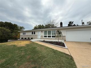 2149 Sunswept Lane, High Ridge, MO 63049