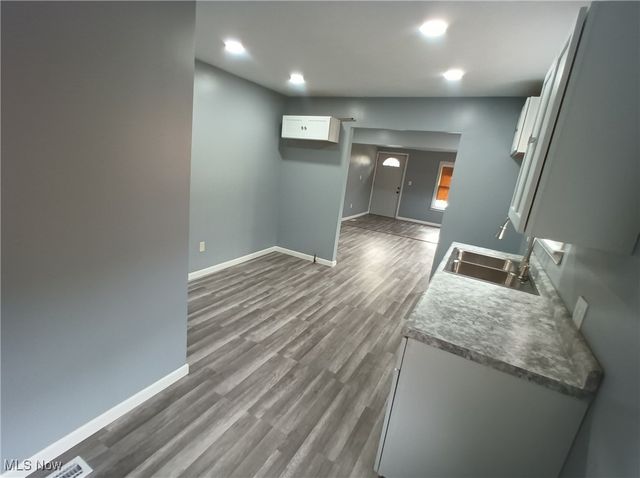 3104 Liggett Drive, Parma, OH 44134