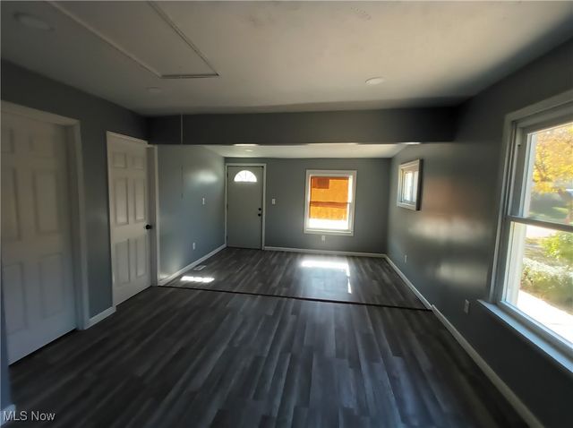 3104 Liggett Drive, Parma, OH 44134