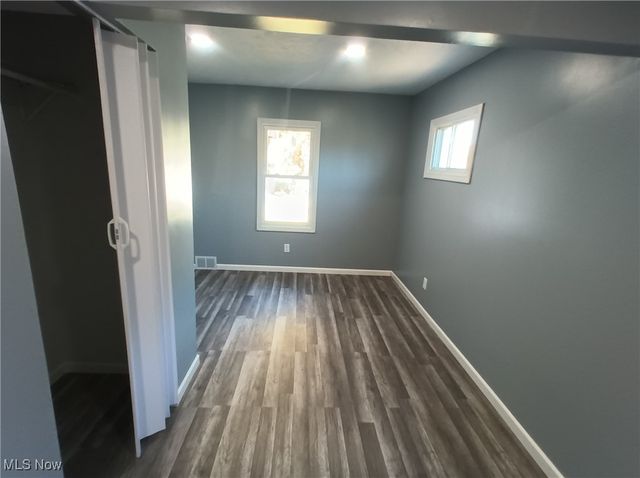 3104 Liggett Drive, Parma, OH 44134