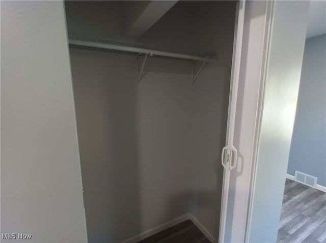 3104 Liggett Drive, Parma, OH 44134