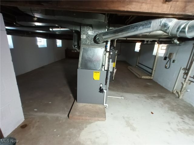 3104 Liggett Drive, Parma, OH 44134