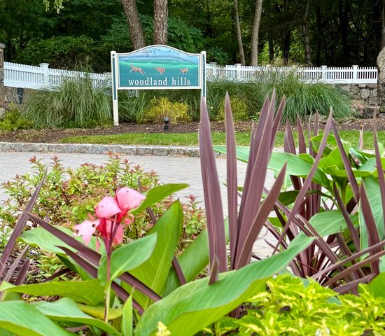 39 Woodcrest Lane 39, Danbury, CT 06810