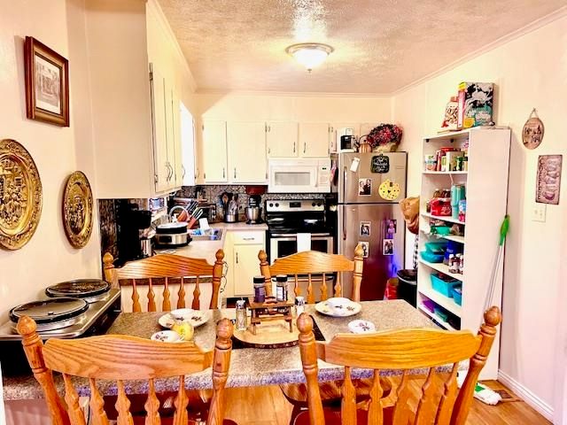 71 Private Drive 282, Chesapeake, OH 45619