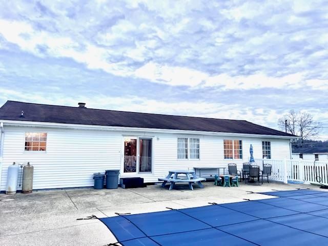 71 Private Drive 282, Chesapeake, OH 45619