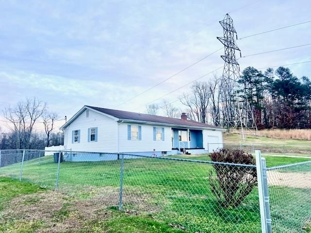 71 Private Drive 282, Chesapeake, OH 45619