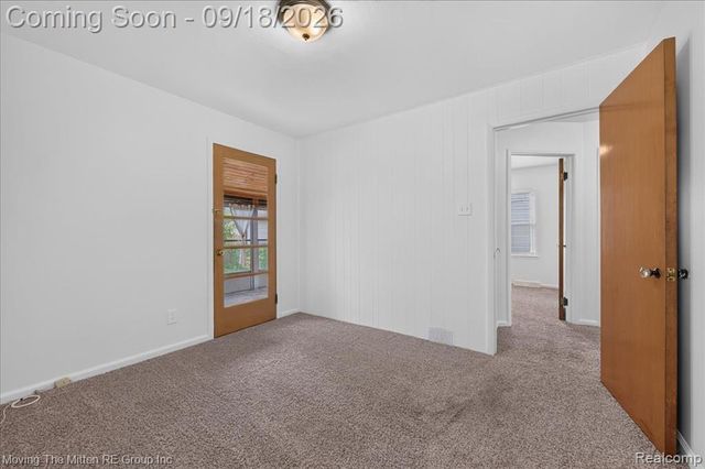2326 Rowland Avenue, Royal Oak, MI 48067