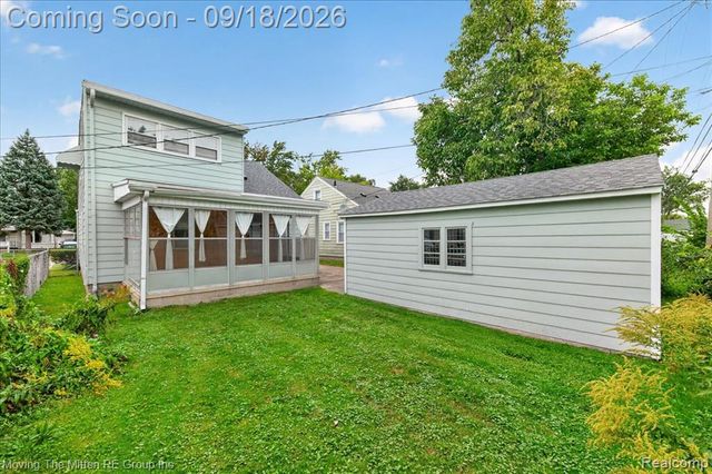 2326 Rowland Avenue, Royal Oak, MI 48067