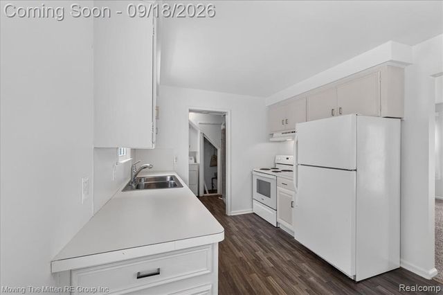 2326 Rowland Avenue, Royal Oak, MI 48067