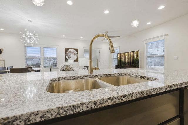 4402 Demorest Road, Grove City, OH 43123