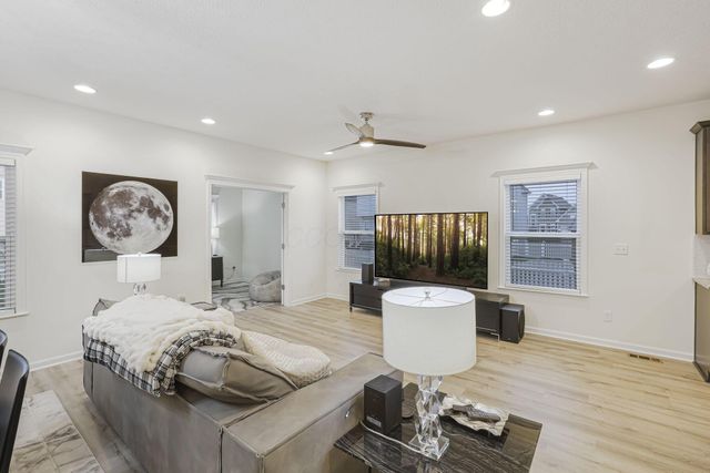 4402 Demorest Road, Grove City, OH 43123