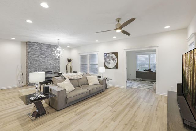 4402 Demorest Road, Grove City, OH 43123