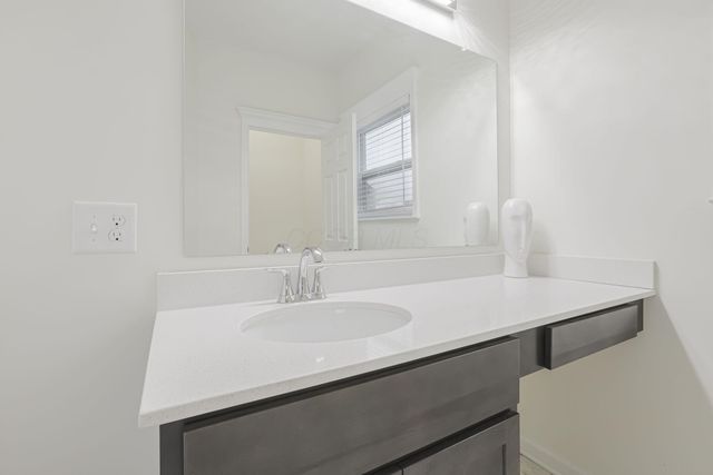 4402 Demorest Road, Grove City, OH 43123