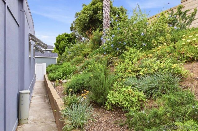 7026 San Bartolo Street 18, Carlsbad, CA 92011