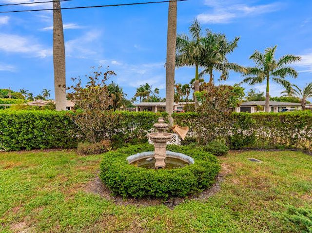 4221 NE 16th Avenue, Oakland Park, FL 33334