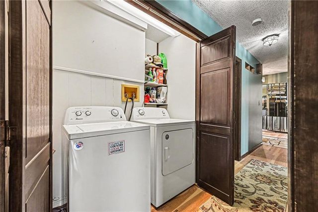 9899 NW Blair Lane, Gower, MO 64454