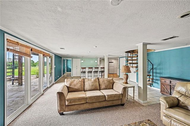 9899 NW Blair Lane, Gower, MO 64454