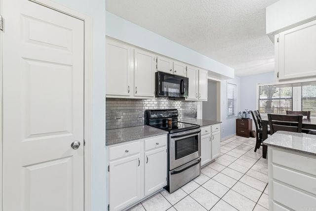 11 Circle B Drive, Ward, AR 72176