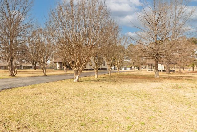 11 Circle B Drive, Ward, AR 72176