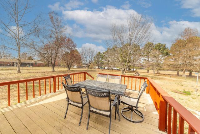 11 Circle B Drive, Ward, AR 72176