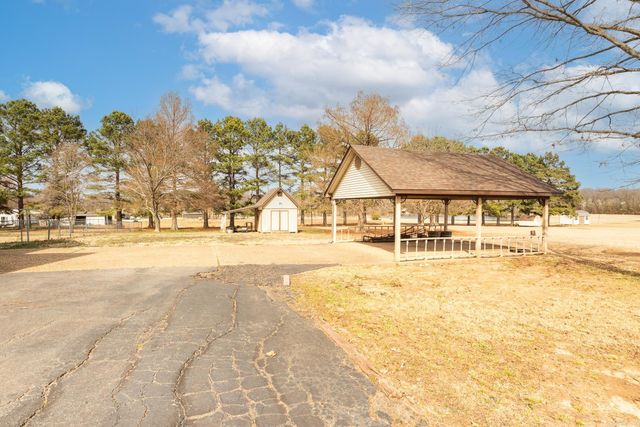 11 Circle B Drive, Ward, AR 72176