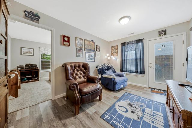 2610 Purdom Court, Evansville, IN 47715