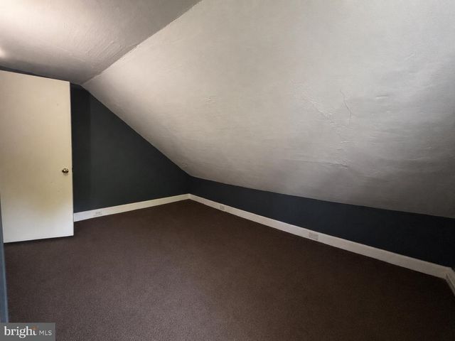 50 W MONROE ST, Mount Holly, NJ 08060