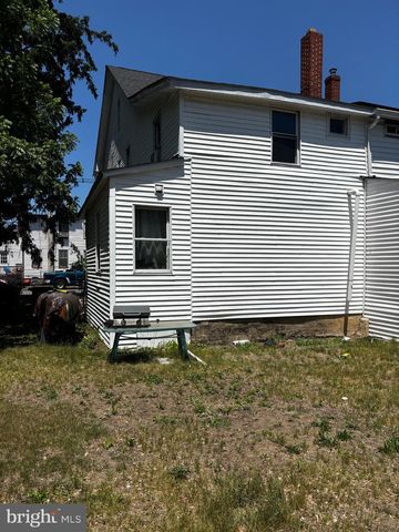 50 W MONROE ST, Mount Holly, NJ 08060