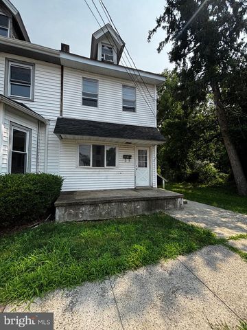 50 W MONROE ST, Mount Holly, NJ 08060