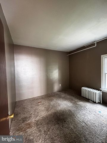 50 W MONROE ST, Mount Holly, NJ 08060