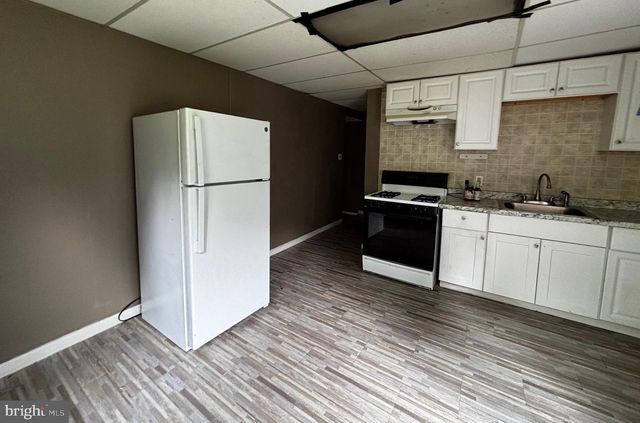 50 W MONROE ST, Mount Holly, NJ 08060