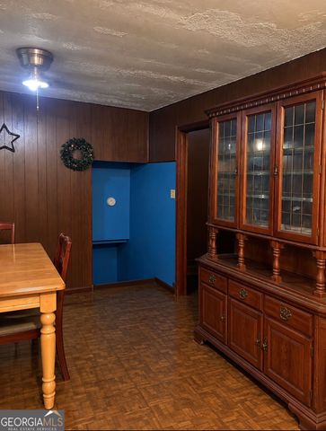 1207 Bell Avenue, East Point, GA 30344