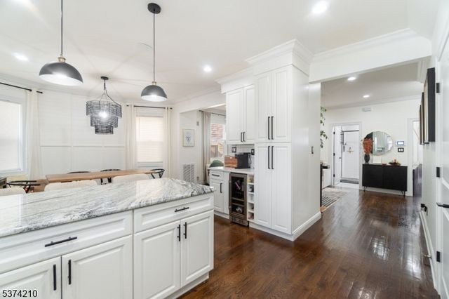 122 4Th Ave, East Orange City, NJ 07017