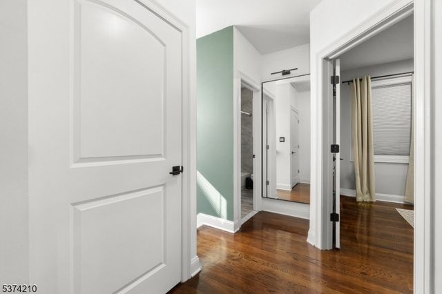 122 4Th Ave, East Orange City, NJ 07017