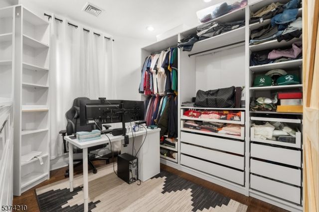 122 4Th Ave, East Orange City, NJ 07017