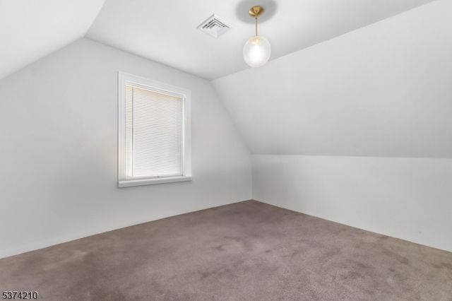 122 4Th Ave, East Orange City, NJ 07017