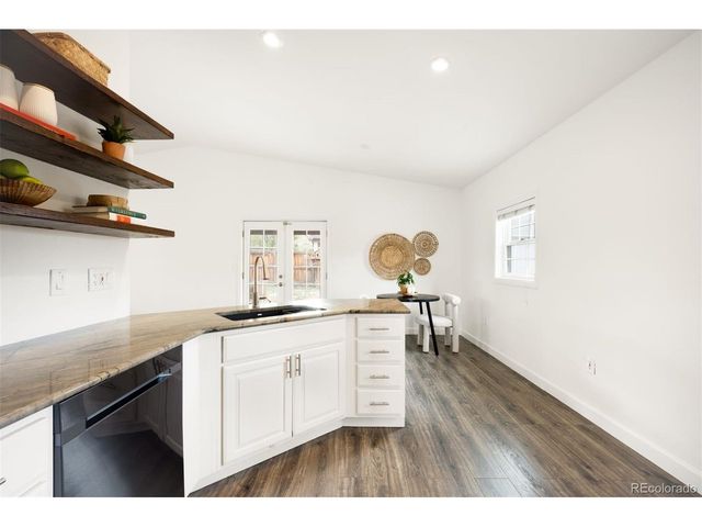 3215 S Fairfax St, Denver, CO 80222