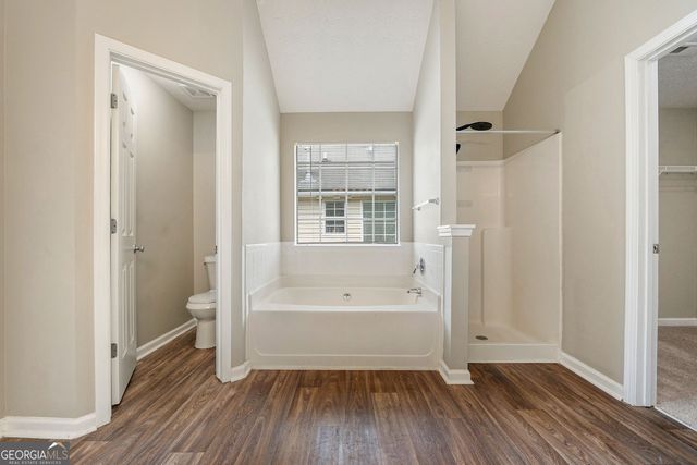 5656 One Lake Way, South Fulton, GA 30349