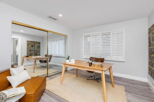 19443 Hatteras Street, Los Angeles, CA 91356