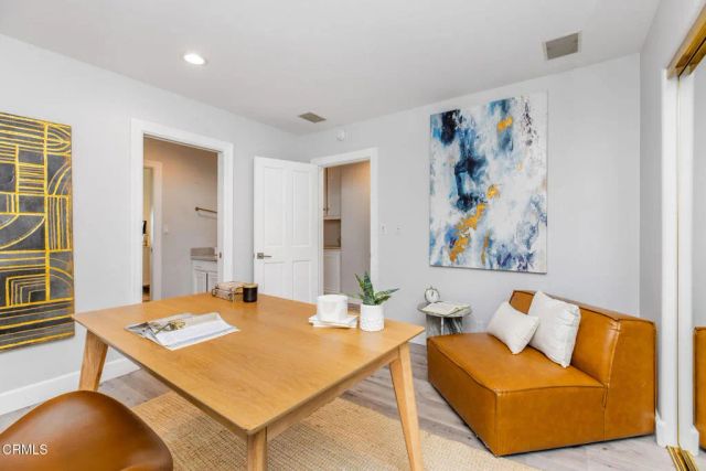 19443 Hatteras Street, Los Angeles, CA 91356