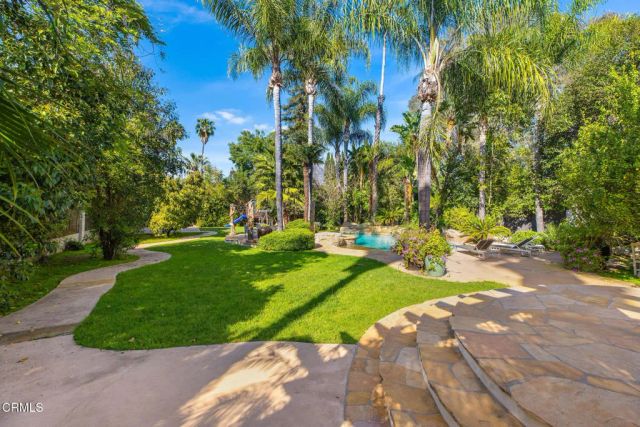 19443 Hatteras Street, Los Angeles, CA 91356