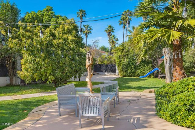 19443 Hatteras Street, Los Angeles, CA 91356