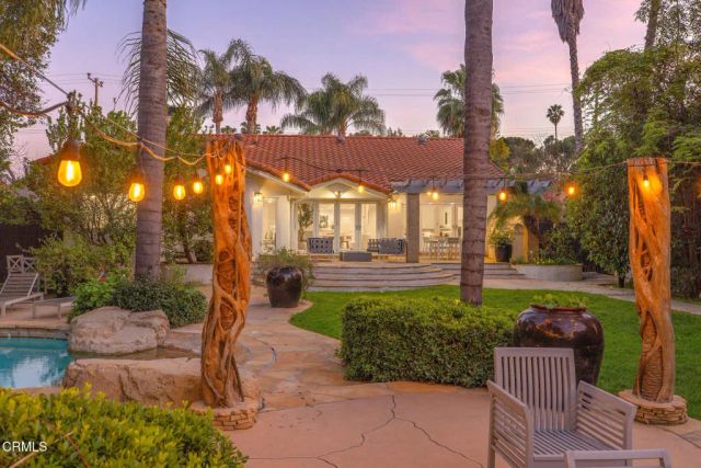 19443 Hatteras Street, Los Angeles, CA 91356