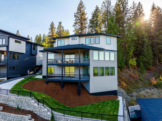 5022 S Lincoln Way, Spokane, WA 99224