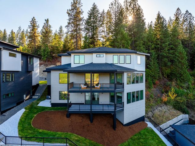 5022 S Lincoln Way, Spokane, WA 99224