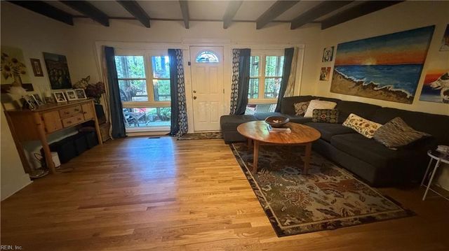 1137 Inland RD, Chesapeake, VA 23322