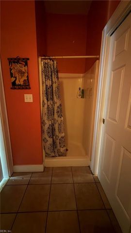1137 Inland RD, Chesapeake, VA 23322