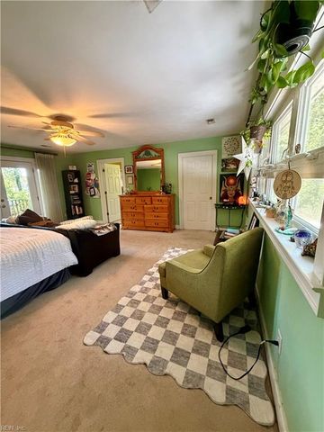 1137 Inland RD, Chesapeake, VA 23322
