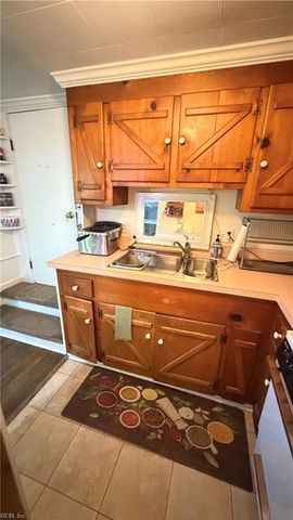 1137 Inland RD, Chesapeake, VA 23322