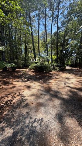 1137 Inland RD, Chesapeake, VA 23322